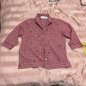 Casey & Max Red and White Plaid button-down shirt 3/4 sleeves Floral Embroidery